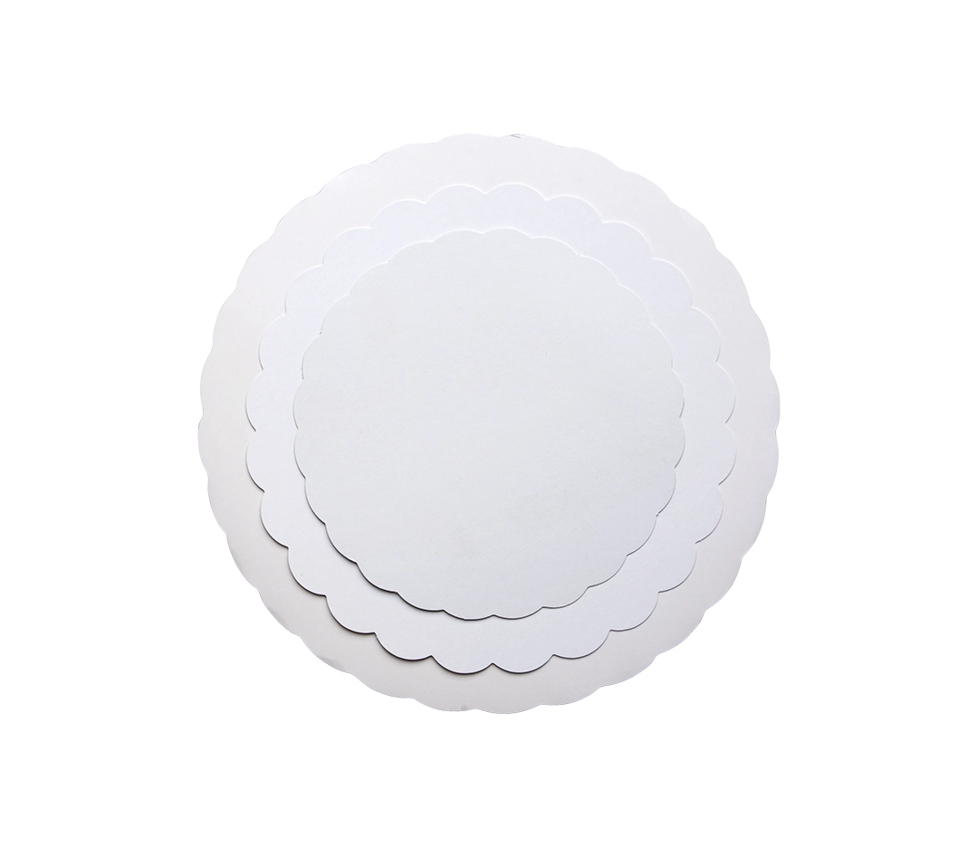 Ronds festonnés blancs 19cm - x250